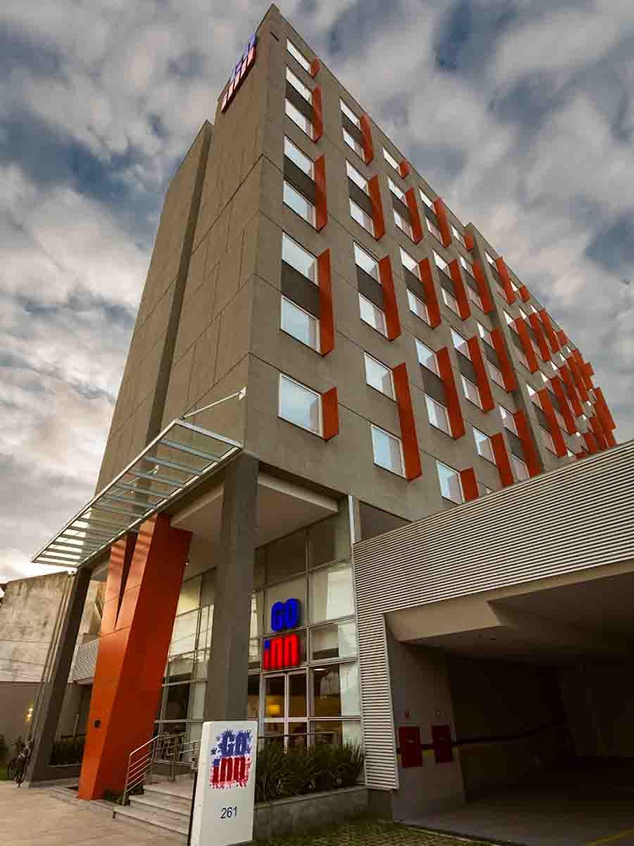 Go Inn Vitória Zewnętrze zdjęcie
